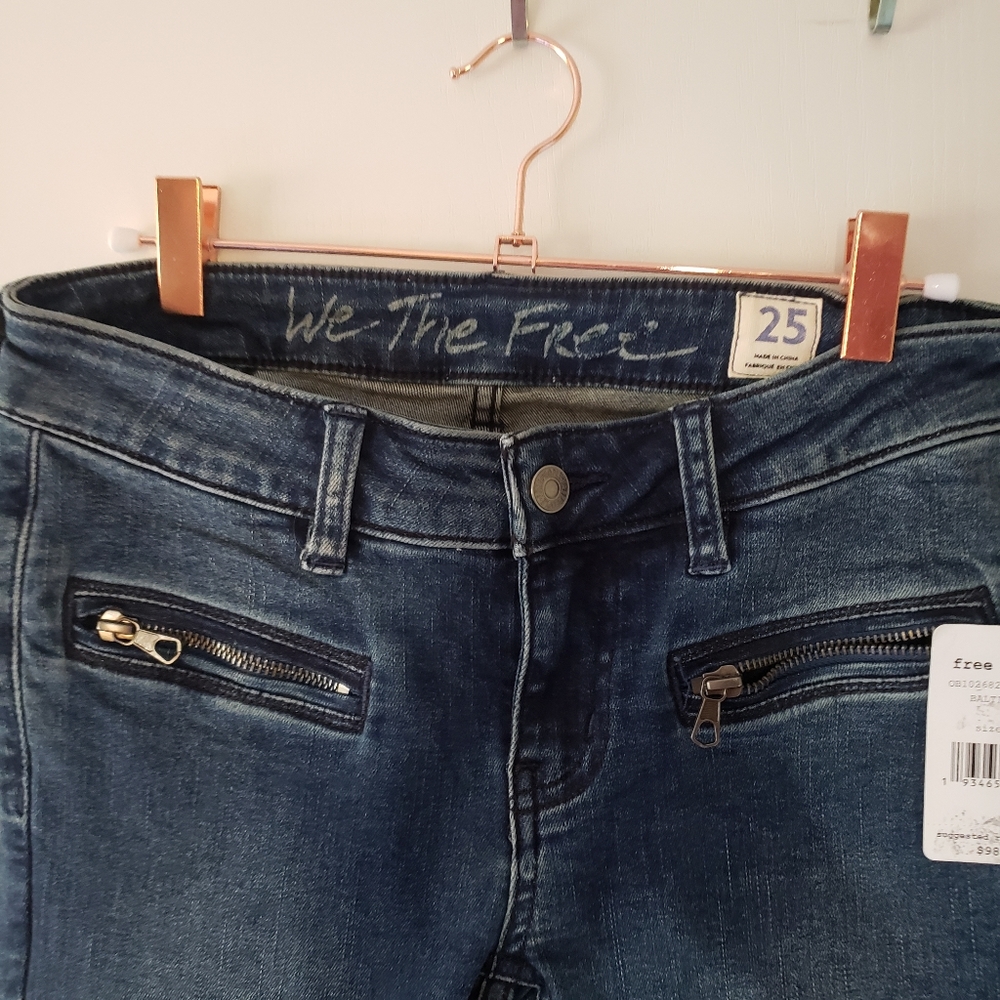 New, Free People, Size 25, Blue Jeans. - Picture 2 of 14